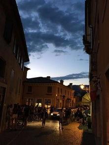 吃瓜群众被人误伤,吃瓜群众的无辜遭遇